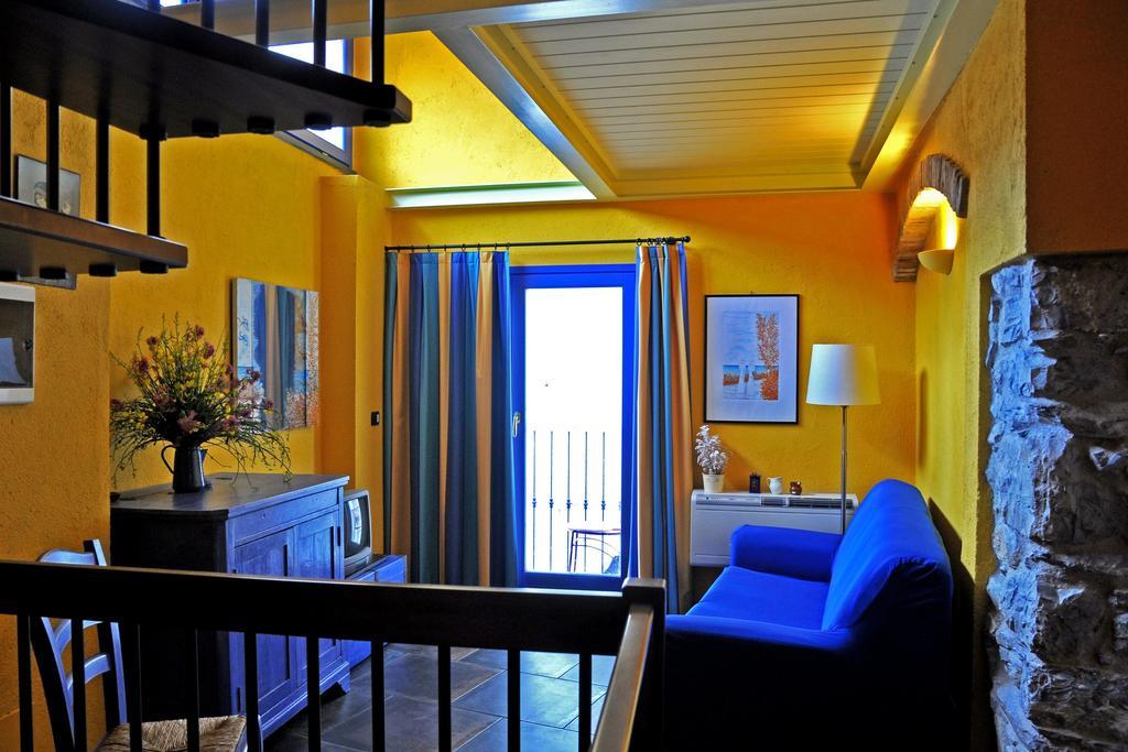 Ca Dei Conti Villa San Bartolomeo Al Mare Room photo